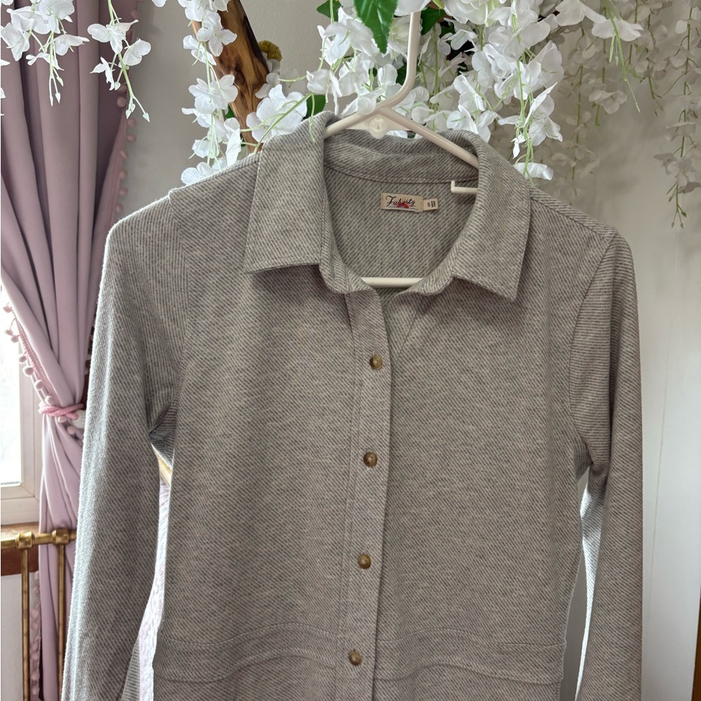 Faherty Legend Light Heather Gray Button-Front Ma… - image 4